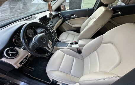 Mercedes-Benz GLA, 2014 год, 1 600 000 рублей, 17 фотография