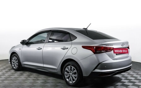 Hyundai Solaris II рестайлинг, 2021 год, 1 690 000 рублей, 7 фотография