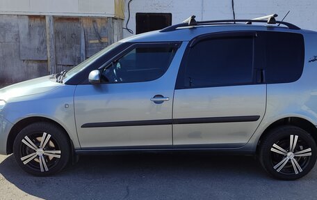 Skoda Roomster, 2012 год, 700 000 рублей, 3 фотография