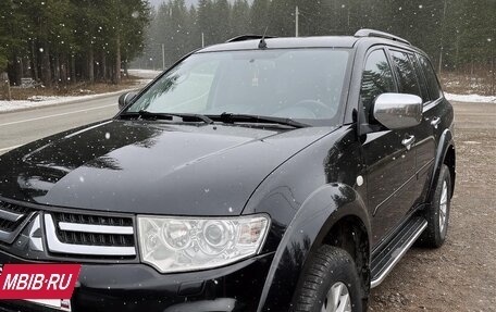 Mitsubishi Pajero Sport II рестайлинг, 2015 год, 2 370 000 рублей, 2 фотография