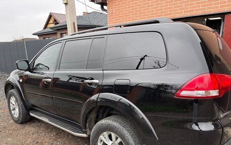 Mitsubishi Pajero Sport II рестайлинг, 2015 год, 2 370 000 рублей, 5 фотография