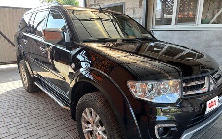 Mitsubishi Pajero Sport II рестайлинг, 2015 год, 2 370 000 рублей, 24 фотография