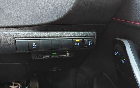 Toyota Corolla, 2018 год, 1 830 000 рублей, 15 фотография