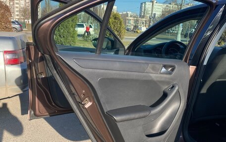 Volkswagen Jetta VI, 2014 год, 1 260 000 рублей, 14 фотография