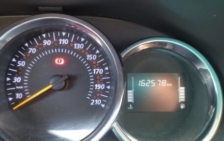 Renault Logan II, 2021 год, 1 200 000 рублей, 5 фотография