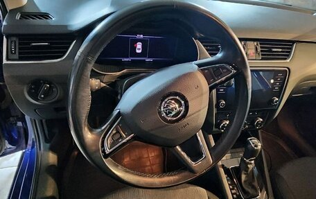 Skoda Octavia, 2018 год, 1 900 000 рублей, 17 фотография