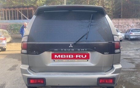 Mitsubishi Pajero Sport II рестайлинг, 2005 год, 800 000 рублей, 4 фотография