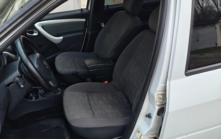 Renault Logan I, 2012 год, 230 000 рублей, 5 фотография