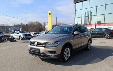 Volkswagen Tiguan II, 2017 год, 1 950 000 рублей, 4 фотография