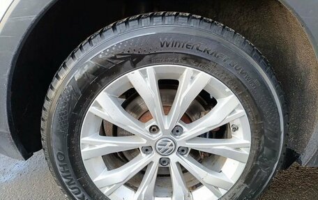 Volkswagen Tiguan II, 2017 год, 1 950 000 рублей, 11 фотография