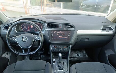 Volkswagen Tiguan II, 2017 год, 1 950 000 рублей, 12 фотография