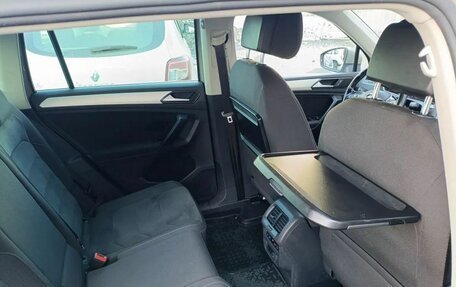 Volkswagen Tiguan II, 2017 год, 1 950 000 рублей, 19 фотография