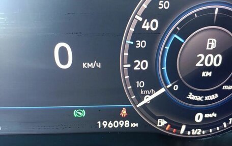 Volkswagen Tiguan II, 2017 год, 1 950 000 рублей, 17 фотография