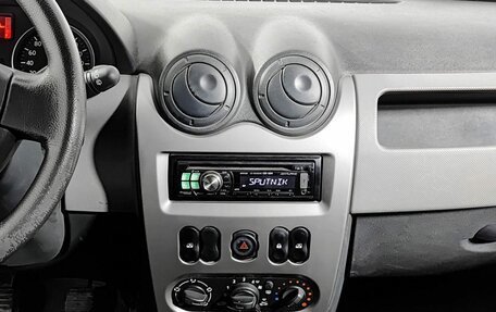 Renault Sandero I, 2012 год, 650 000 рублей, 18 фотография