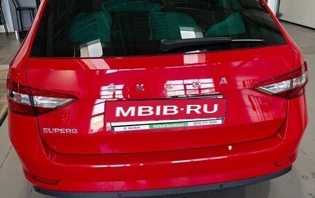Skoda Superb III рестайлинг, 2022 год, 3 200 000 рублей, 5 фотография