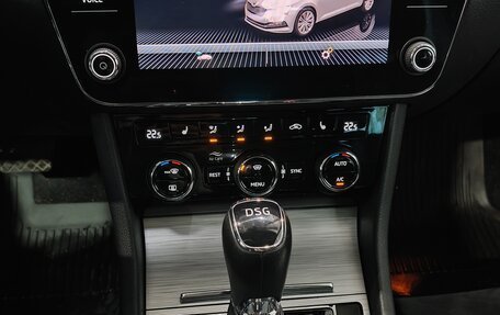 Skoda Superb III рестайлинг, 2022 год, 3 200 000 рублей, 15 фотография