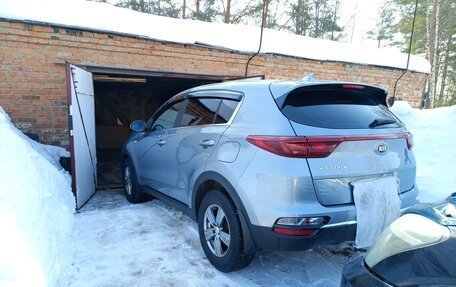 KIA Sportage IV рестайлинг, 2019 год, 1 850 000 рублей, 6 фотография