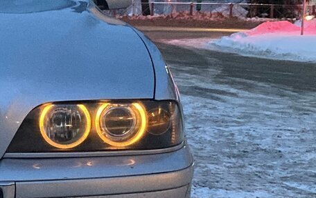 BMW 5 серия, 2000 год, 777 777 рублей, 1 фотография