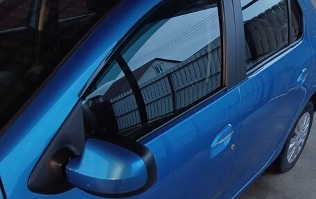 Renault Logan II, 2016 год, 910 000 рублей, 1 фотография