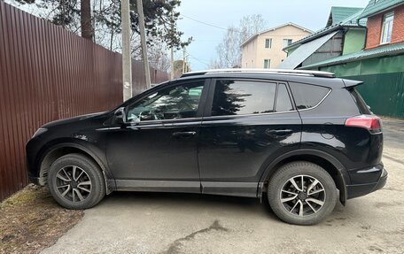 Toyota RAV4, 2018 год, 3 000 000 рублей, 1 фотография