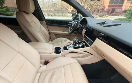 Porsche Cayenne III, 2018 год, 6 200 000 рублей, 16 фотография