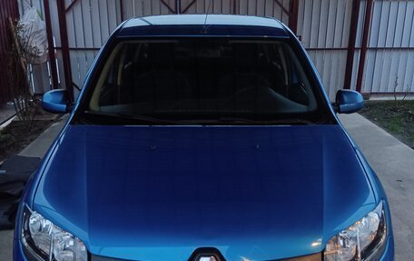 Renault Logan II, 2016 год, 910 000 рублей, 8 фотография