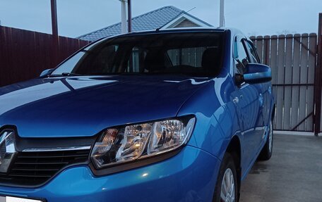 Renault Logan II, 2016 год, 910 000 рублей, 13 фотография