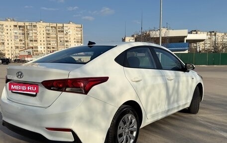 Hyundai Solaris II рестайлинг, 2017 год, 1 185 000 рублей, 4 фотография