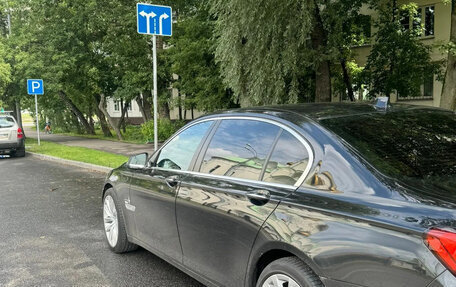 BMW 7 серия, 2015 год, 2 200 000 рублей, 2 фотография