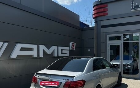 Mercedes-Benz E-Класс, 2009 год, 1 350 000 рублей, 2 фотография