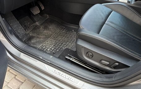 Skoda Octavia IV, 2023 год, 2 900 000 рублей, 14 фотография