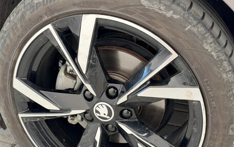 Skoda Octavia IV, 2023 год, 2 900 000 рублей, 18 фотография