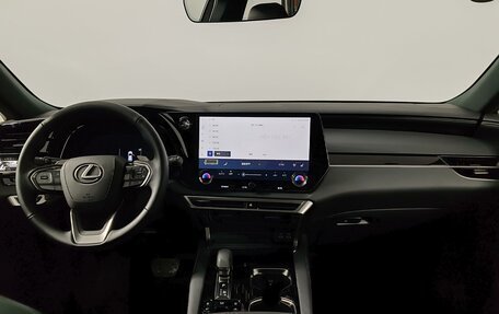 Lexus RX IV рестайлинг, 2025 год, 8 700 000 рублей, 14 фотография