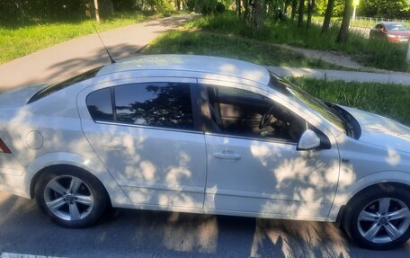 Opel Astra H, 2011 год, 580 000 рублей, 4 фотография