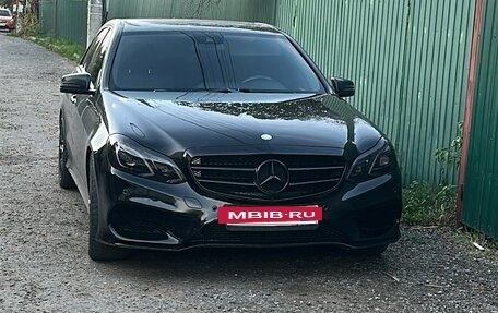 Mercedes-Benz E-Класс, 2014 год, 1 550 000 рублей, 3 фотография