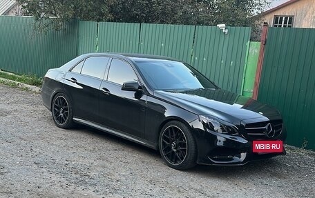 Mercedes-Benz E-Класс, 2014 год, 1 550 000 рублей, 4 фотография