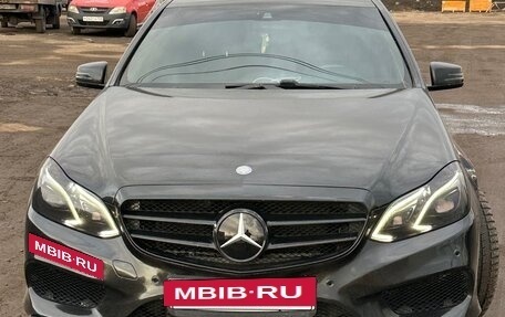 Mercedes-Benz E-Класс, 2014 год, 1 550 000 рублей, 10 фотография
