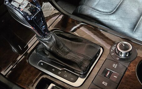 Volkswagen Touareg III, 2012 год, 1 350 000 рублей, 18 фотография