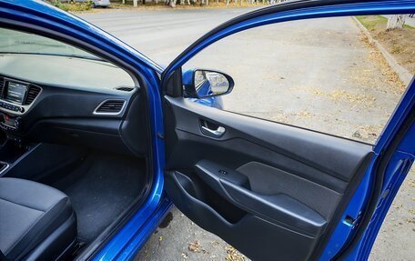 Hyundai Solaris II рестайлинг, 2017 год, 1 490 000 рублей, 12 фотография