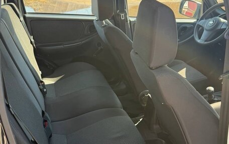 Chevrolet Niva I рестайлинг, 2018 год, 625 000 рублей, 9 фотография