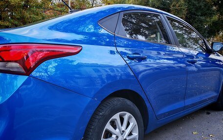 Hyundai Solaris II рестайлинг, 2017 год, 1 490 000 рублей, 5 фотография