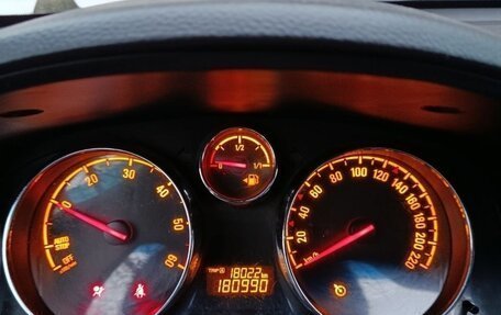 Opel Antara I, 2012 год, 890 000 рублей, 11 фотография