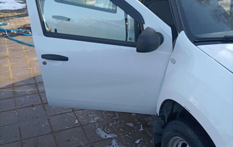 Renault Duster I рестайлинг, 2018 год, 1 200 000 рублей, 3 фотография