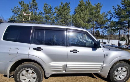 Mitsubishi Montero III, 2001 год, 950 000 рублей, 16 фотография