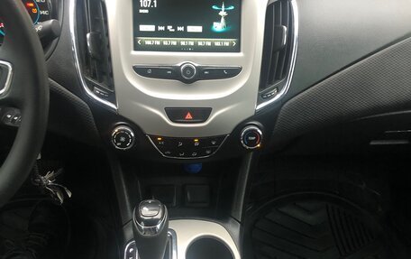 Chevrolet Cruze II, 2016 год, 850 000 рублей, 12 фотография