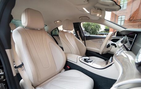 Mercedes-Benz CLS, 2018 год, 4 950 000 рублей, 11 фотография