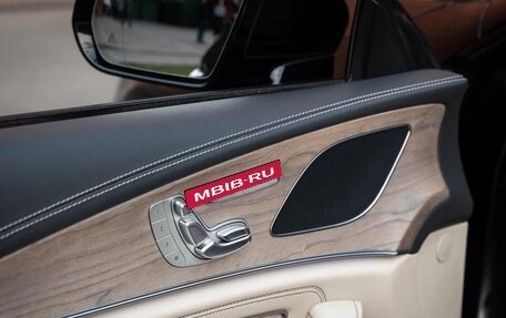 Mercedes-Benz CLS, 2018 год, 4 950 000 рублей, 13 фотография