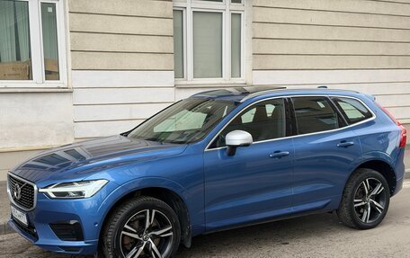 Volvo XC60 II, 2018 год, 3 100 000 рублей, 2 фотография