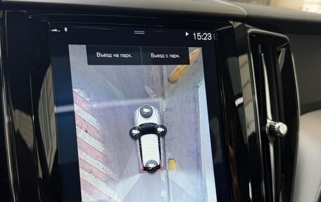 Volvo XC60 II, 2018 год, 3 100 000 рублей, 24 фотография