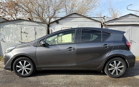 Toyota Aqua I, 2018 год, 1 050 000 рублей, 3 фотография